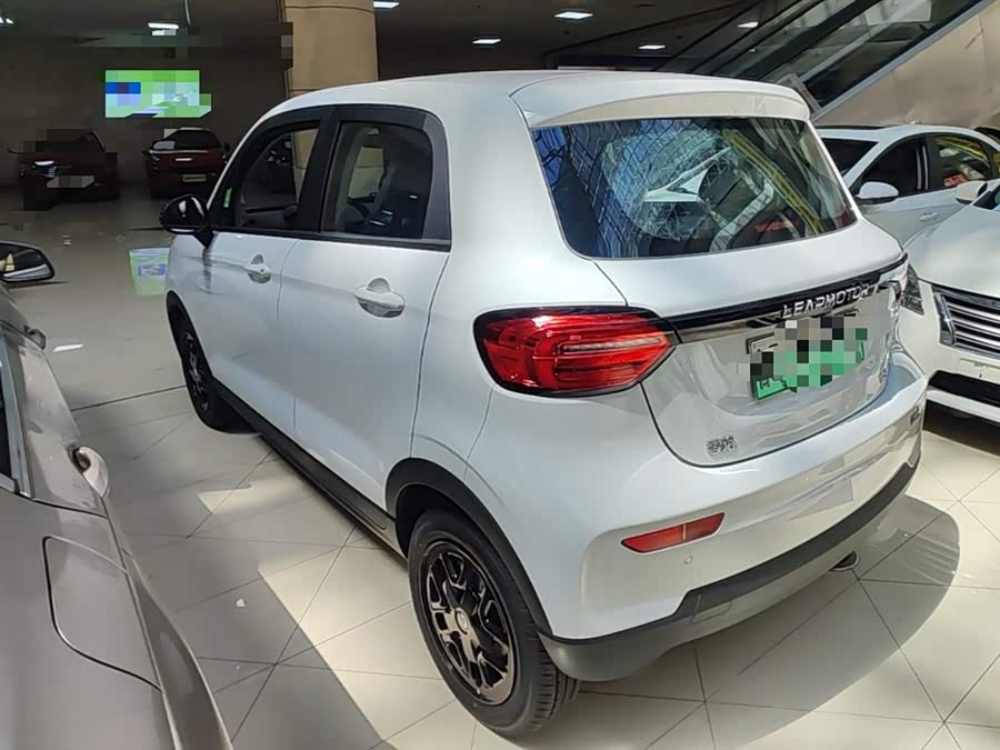 Leapmotor Zero Running T03 2025