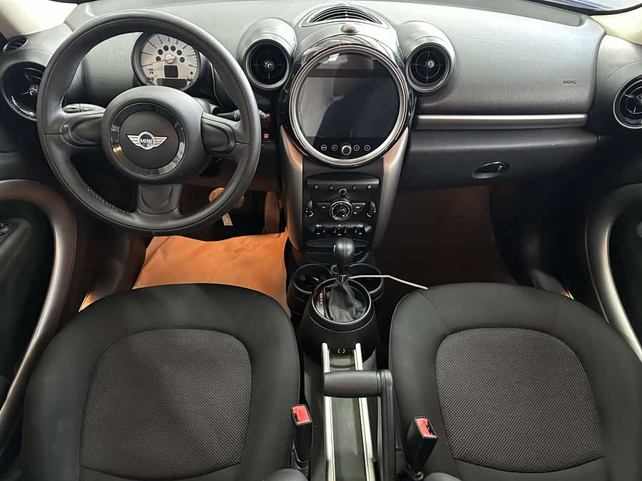 MINI Countryman 2011