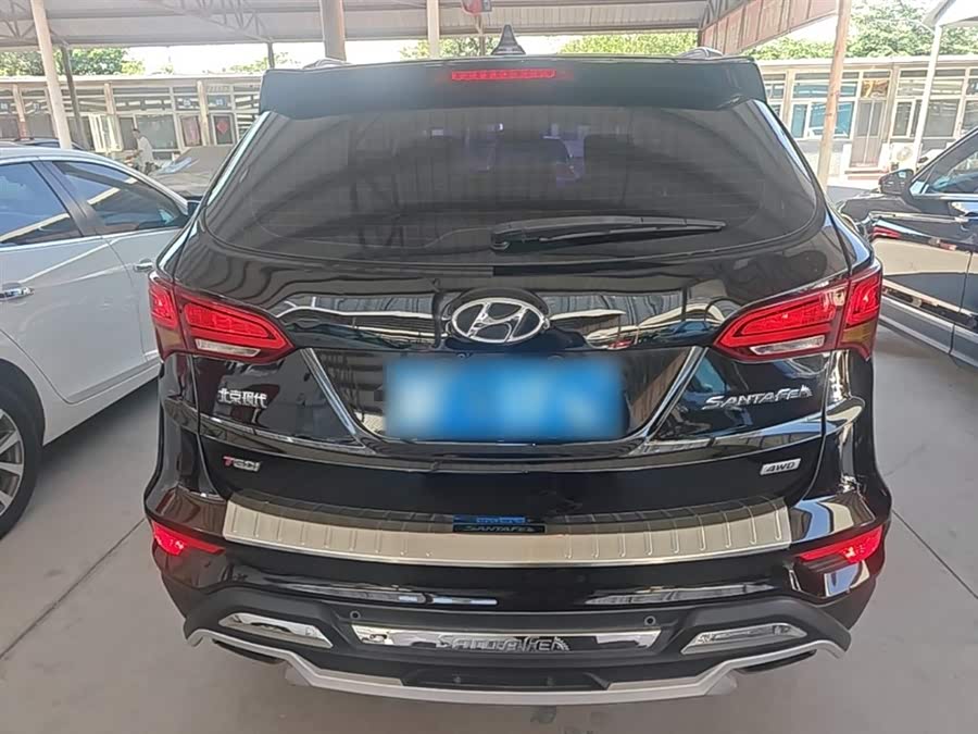 Hyundai Santa Fe 2017