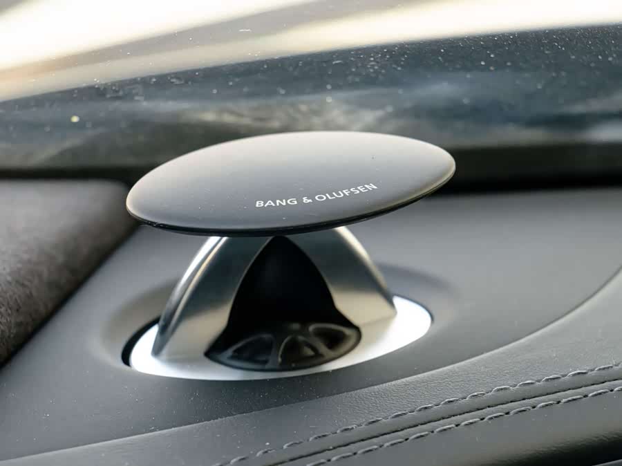Audi A8 2012
