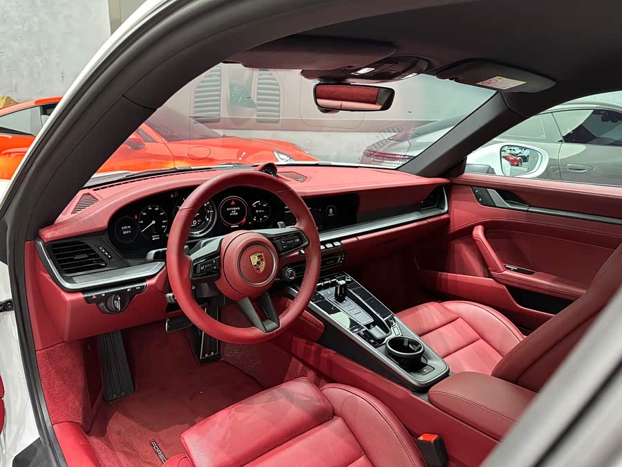 Porsche 911 2023
