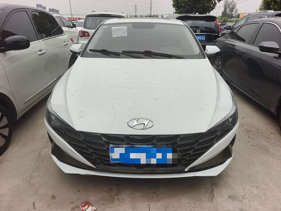 Hyundai Elantra 2021