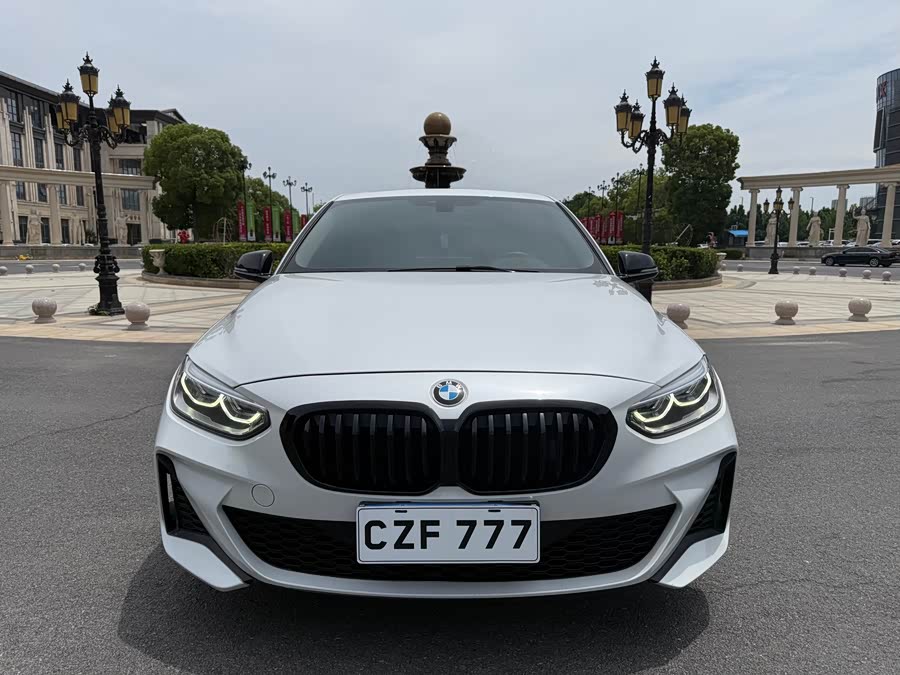 BMW 1 Series 2023