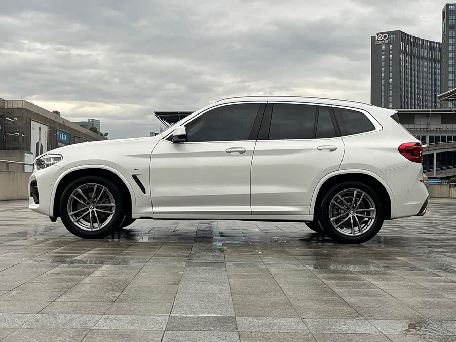 BMW X3 2021