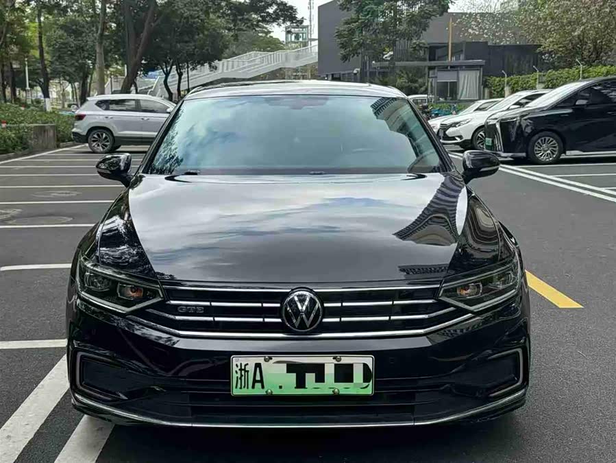 Volkswagen Magotan PHEV 2022