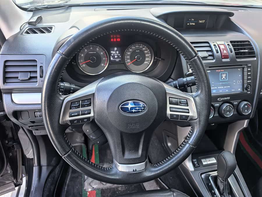 Subaru Forester 2013 — фото 12