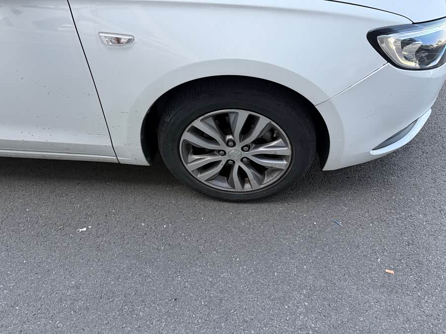 Buick Excelle 2021