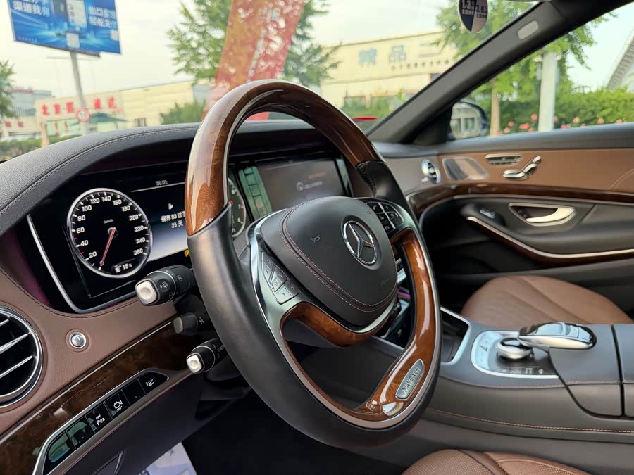 Mercedes-Benz Maybach S-Class 2017 — фото 18