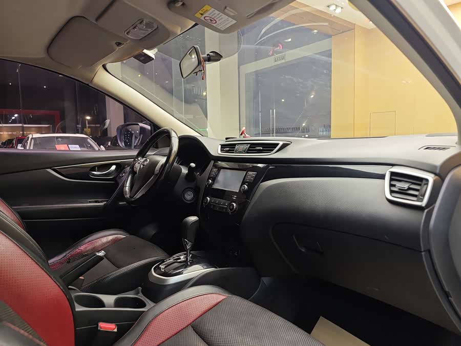Nissan Qashqai 2017 — фото 30