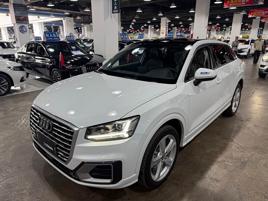 Audi Q2L 2018