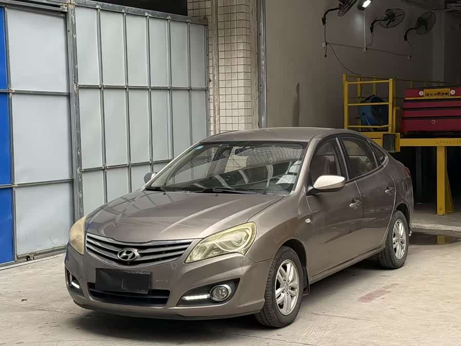 Hyundai Joyful 2011
