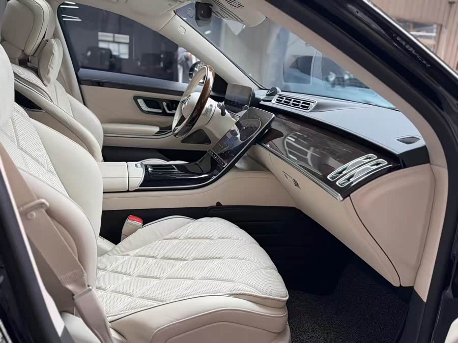 Mercedes-Benz Maybach S-Class 2021