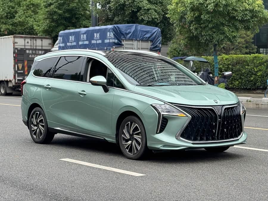 Dongfeng Popular Yacht 2022