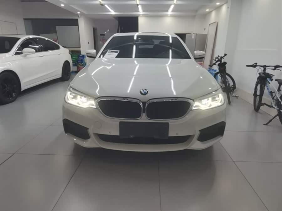 BMW 5 Series 2020