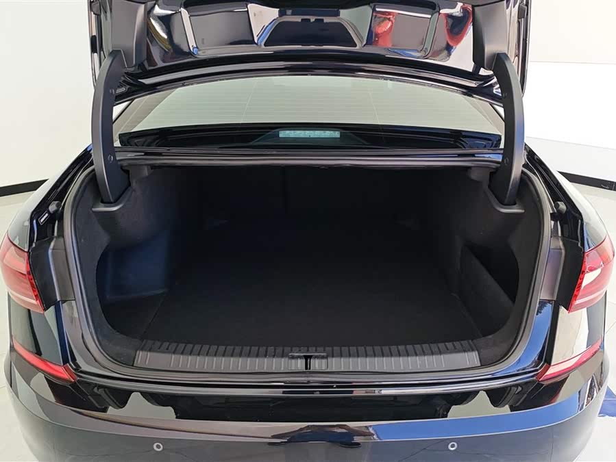 Volkswagen Passat 2023