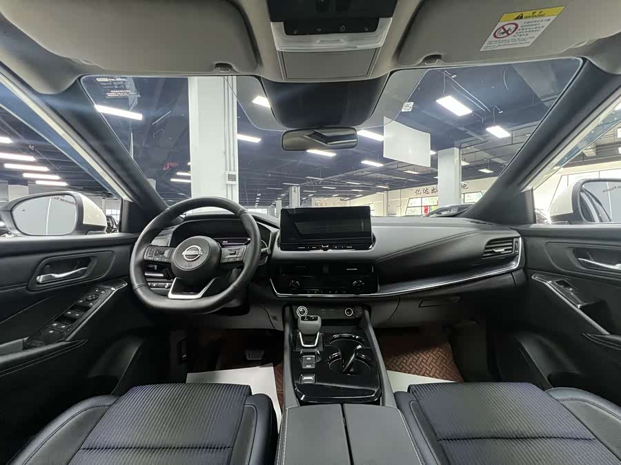 Nissan Qashqai 2023 — фото 20
