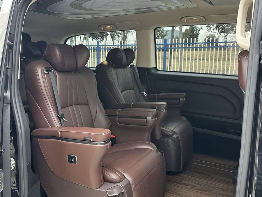 Mercedes-Benz Vito 2021