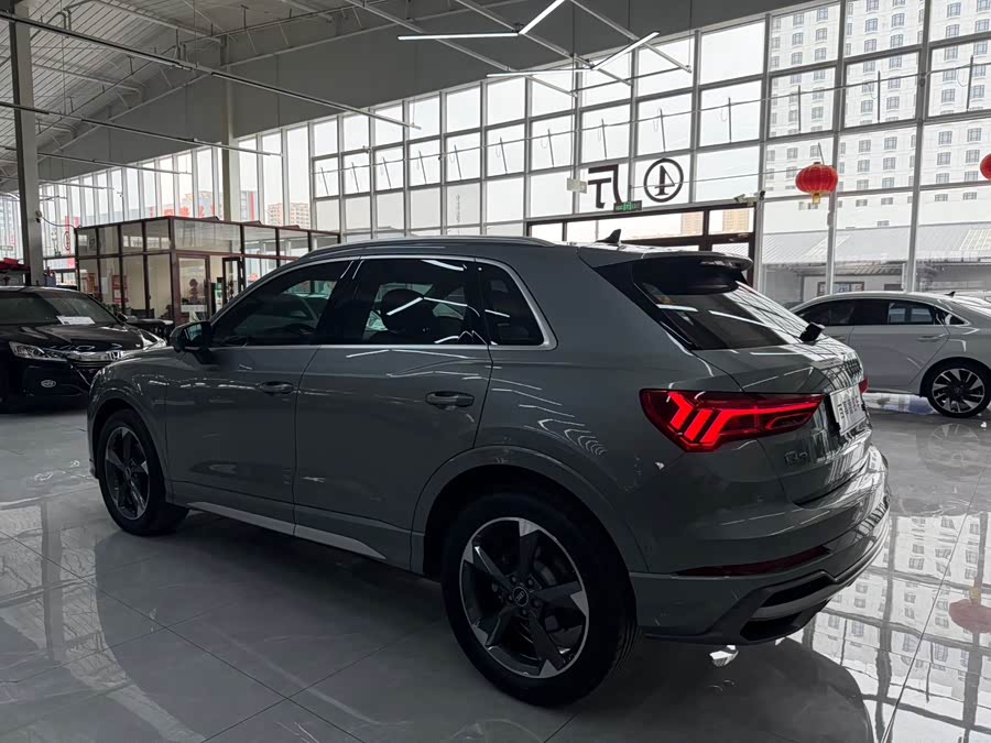 Audi Q3 2022