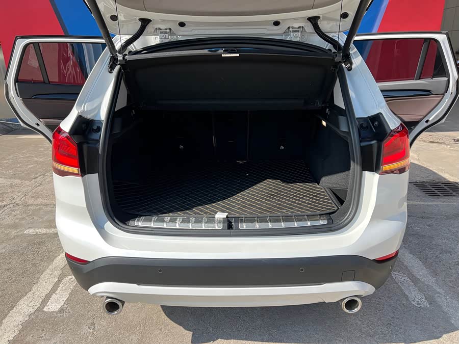BMW X1 2021 — фото 18