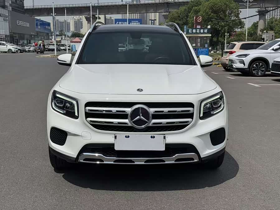 Mercedes-Benz GLB 2022