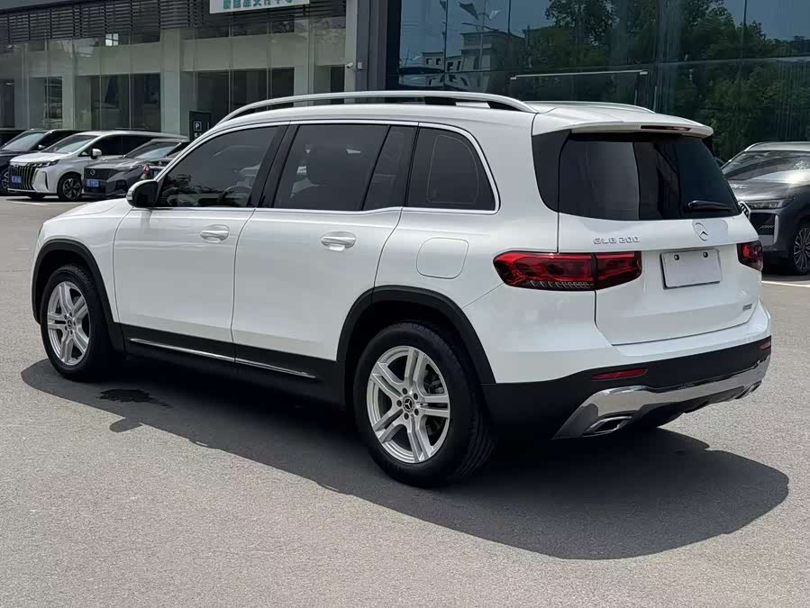 Mercedes-Benz GLB 2022 — фото 14