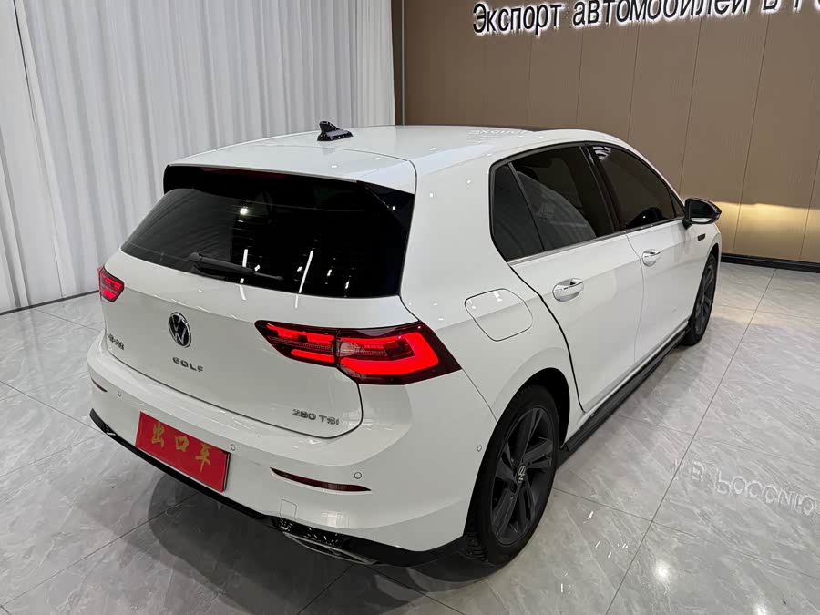 Volkswagen Golf 2023