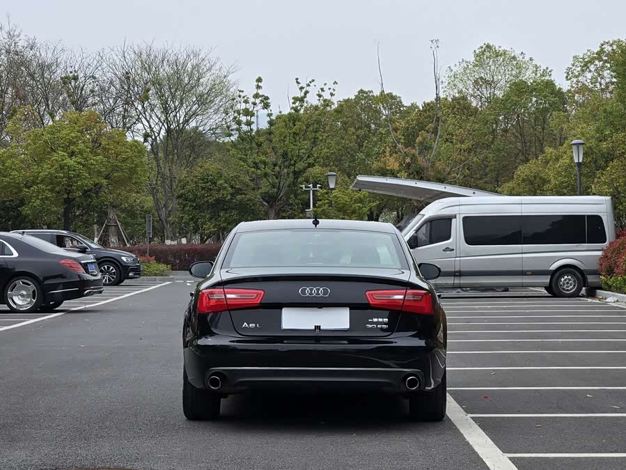 Audi A6L 2014