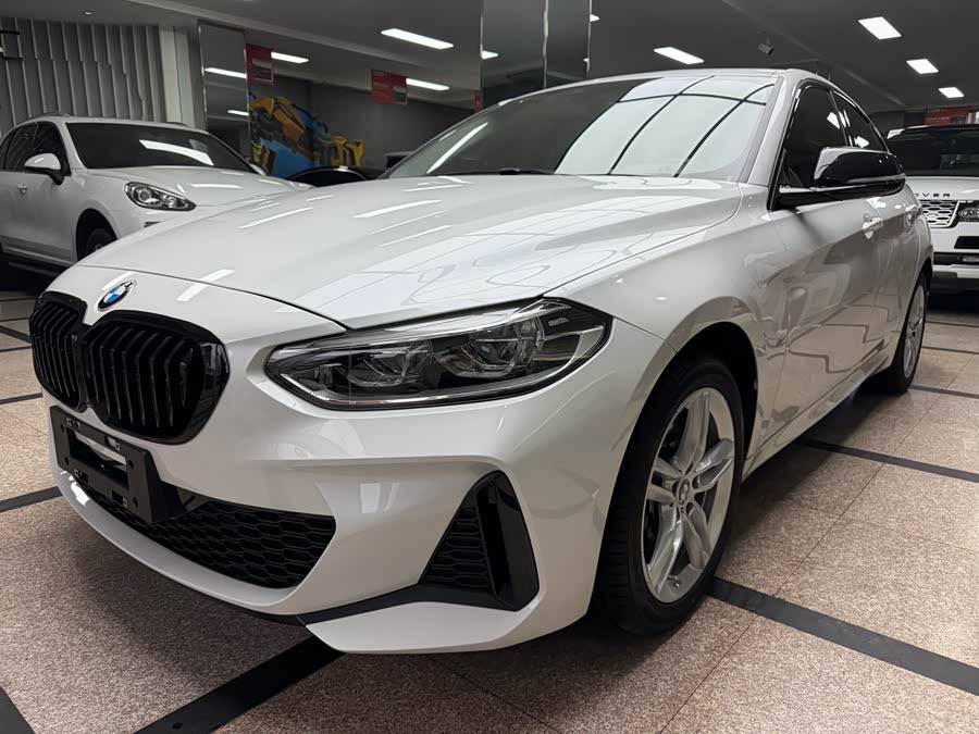 BMW 1 Series 2021