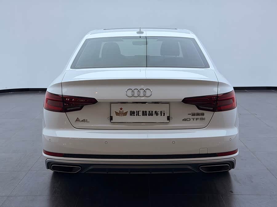 Audi A4L 2019