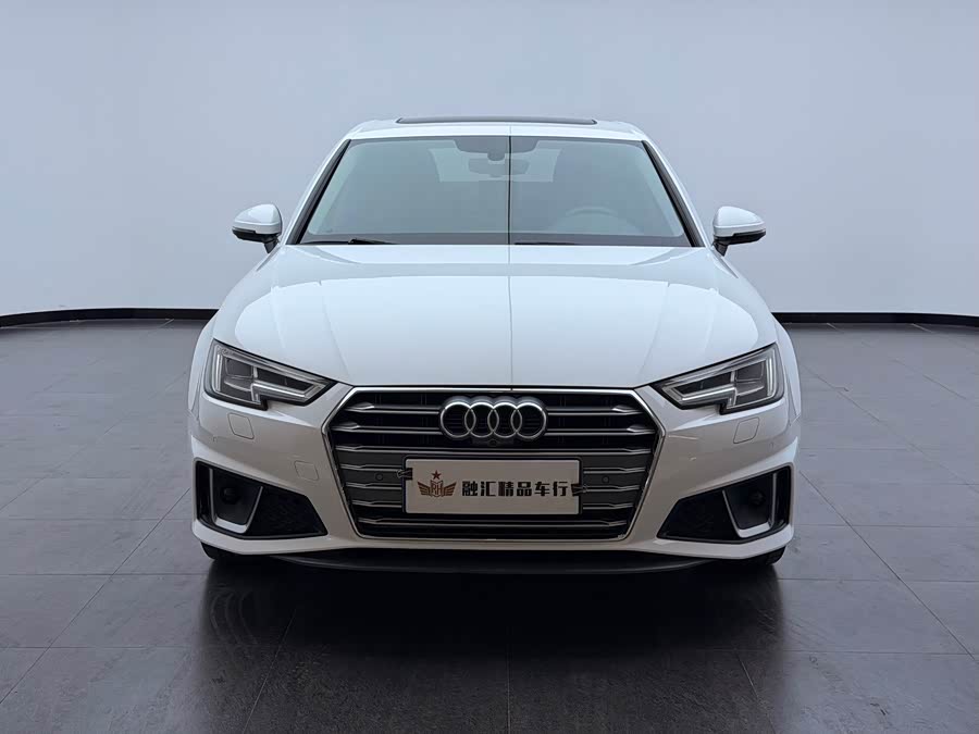 Audi A4L 2019