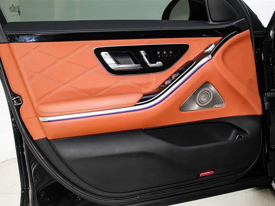 Mercedes-Benz Maybach S-Class 2024 — фото 17