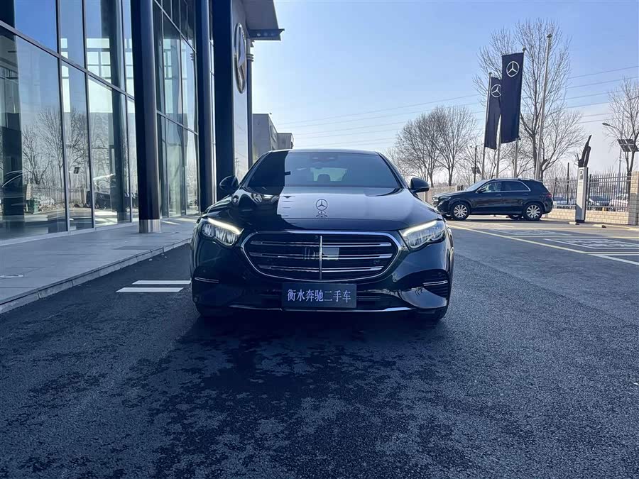Mercedes-Benz E-Class 2024