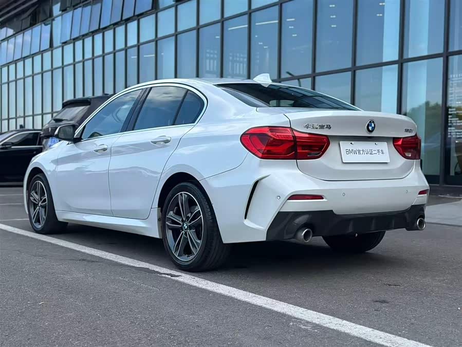BMW 1 Series 2022