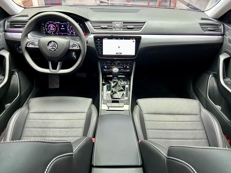 Skoda Speedy 2023 — фото 12