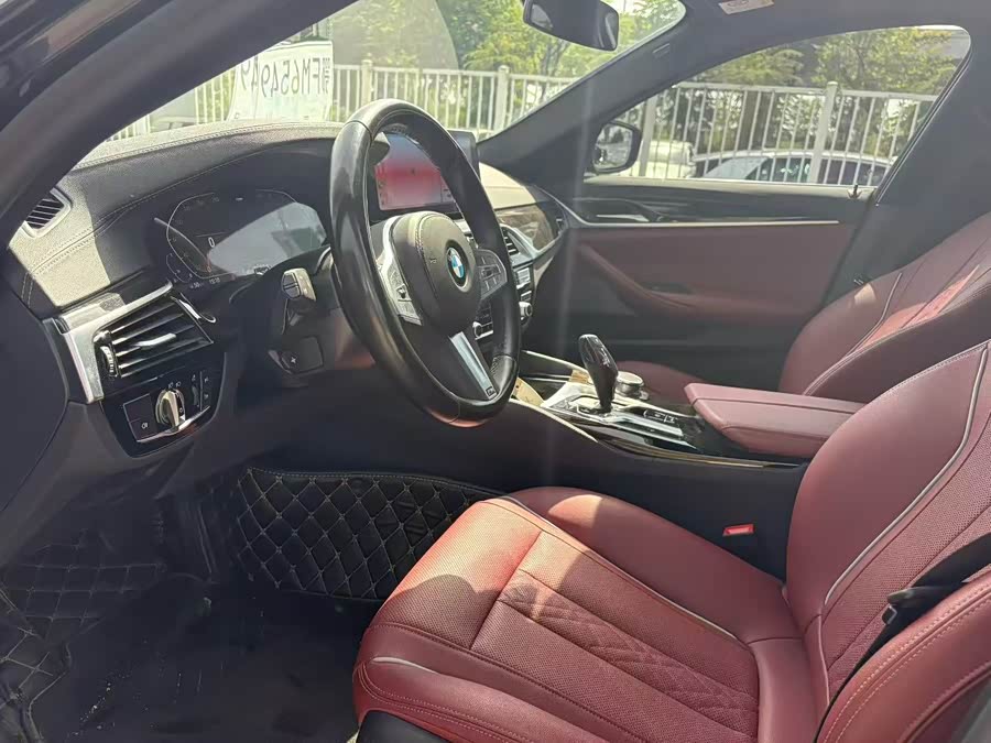 BMW 5 Series 2022
