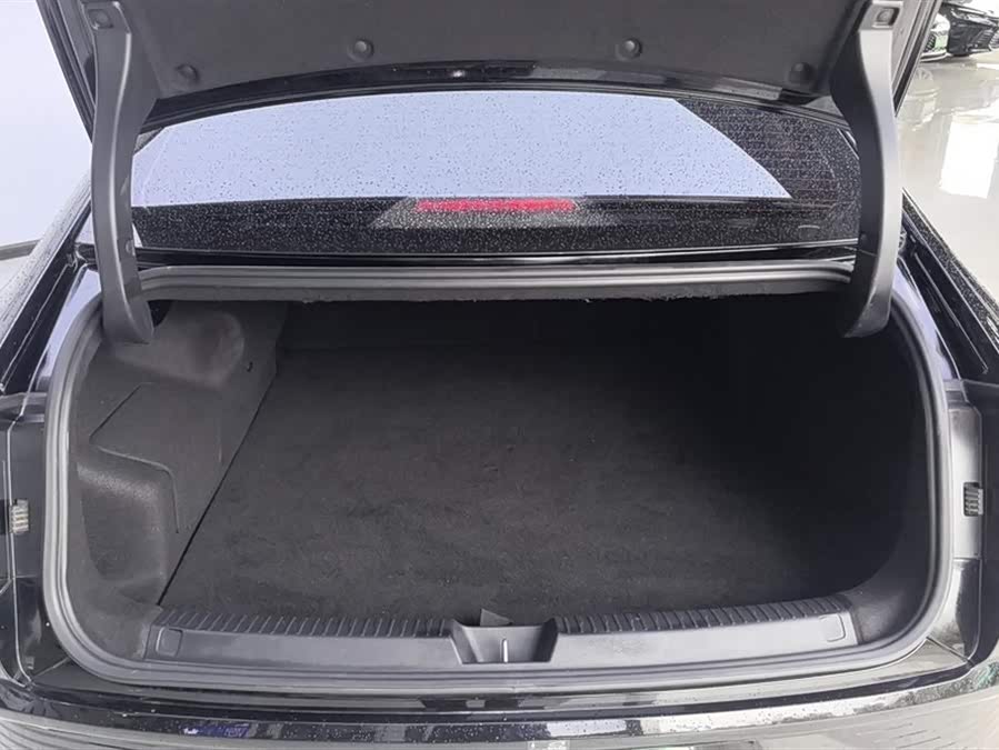 Wuling Starlight 2023