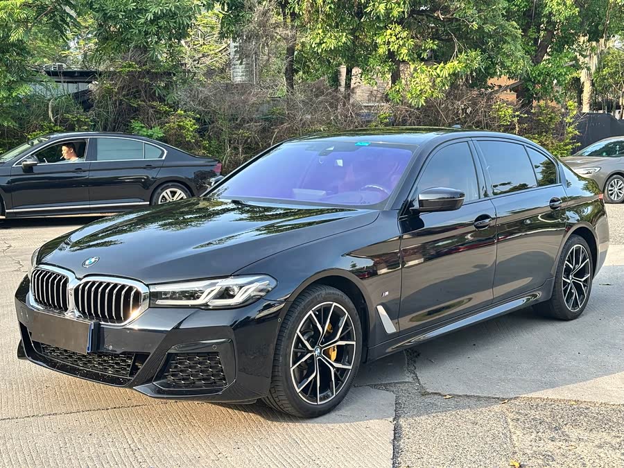 BMW 5 Series 2023