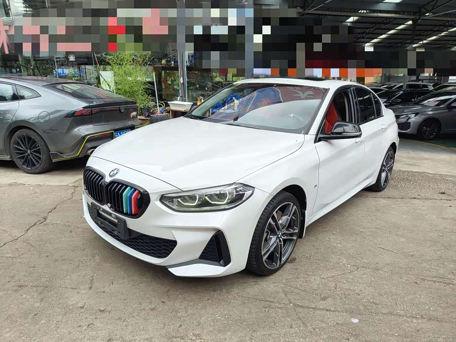 BMW 1 Series 2021