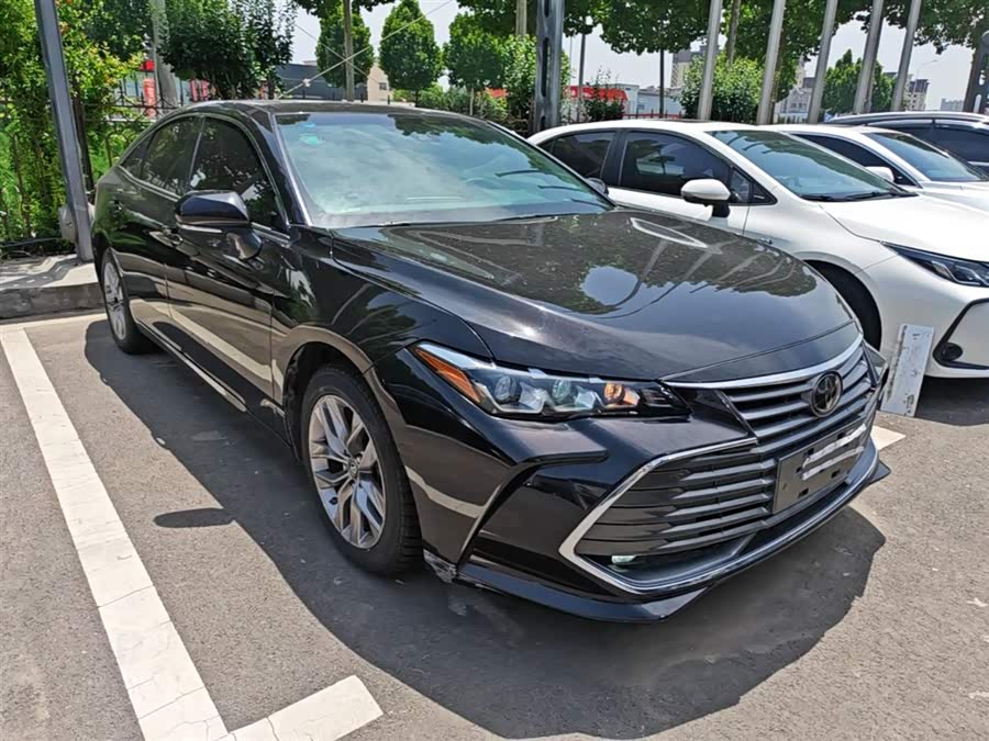 Toyota Avalon 2019