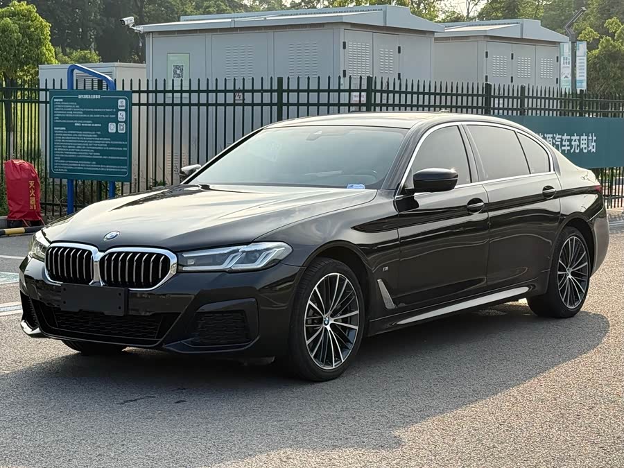 BMW 5 Series 2023