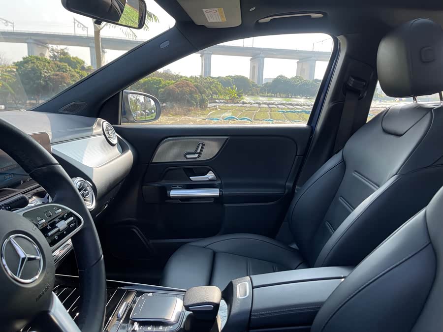 Mercedes-Benz GLA 2023 — фото 18
