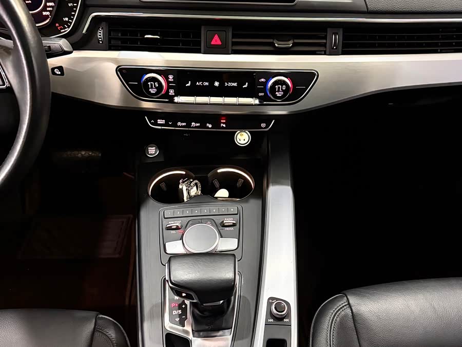 Audi A4L 2019 — фото 18