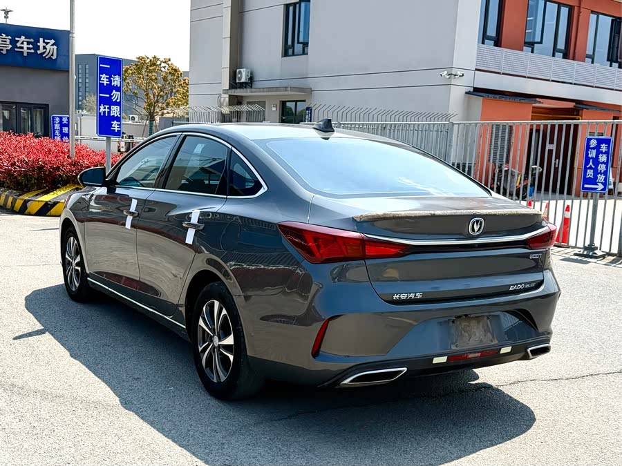 Changan Escape 2021 — фото 10