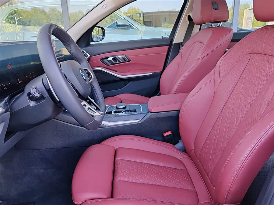 BMW 3 Series 2025