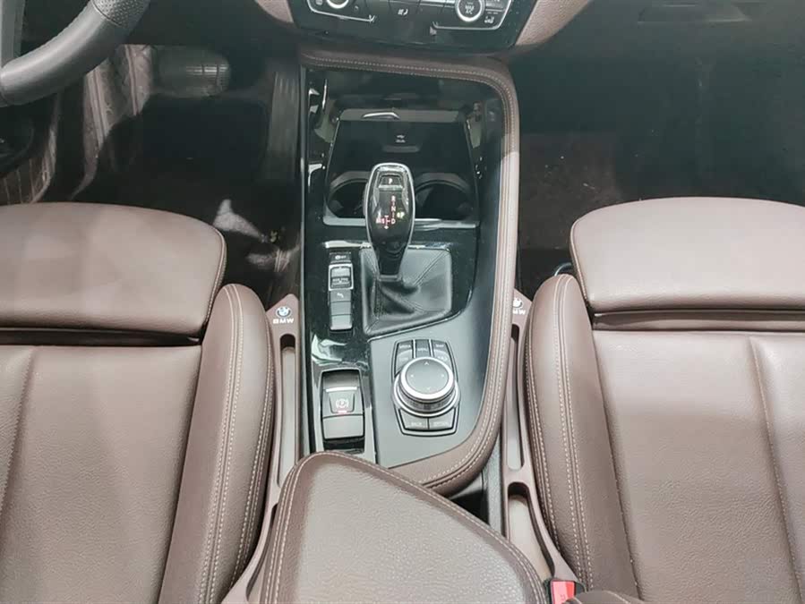 BMW X1 2021 — фото 16