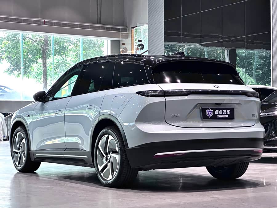 NIO ES6 2024