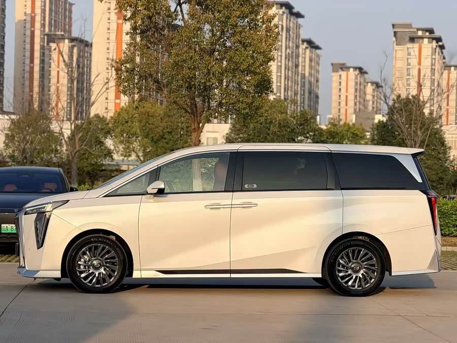 GAC Trumpchi M8 2023