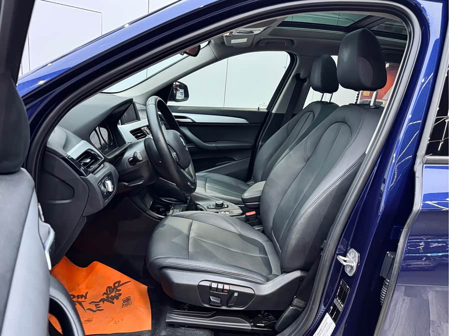 BMW X1 2019 — фото 9
