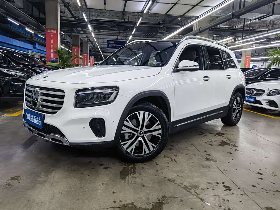 Mercedes-Benz GLB 2025