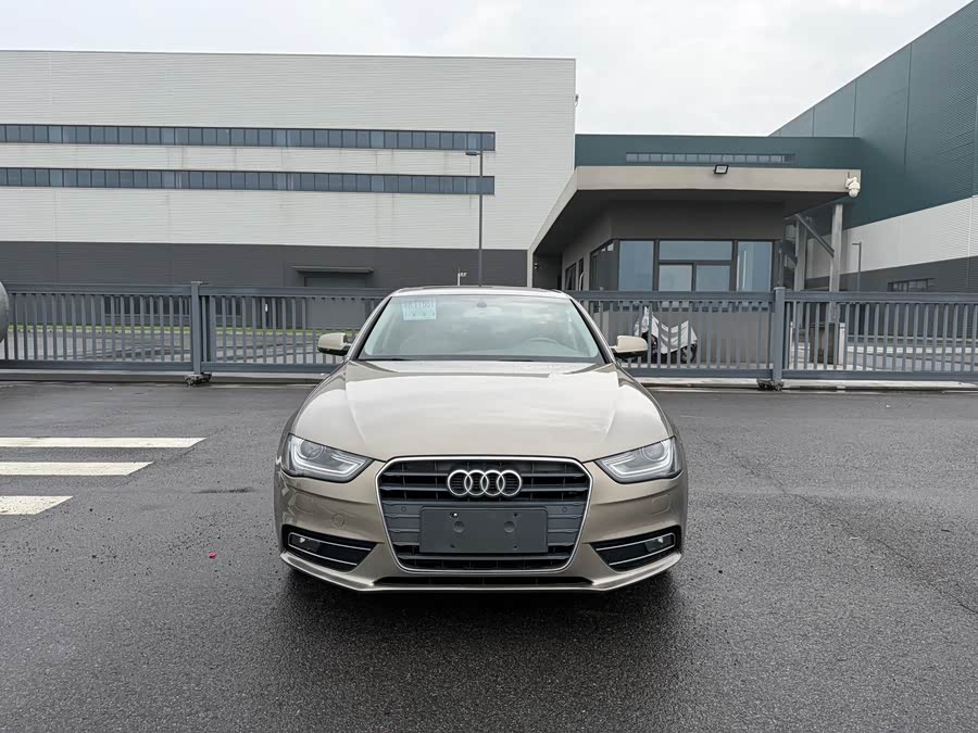 Audi A4L 2013